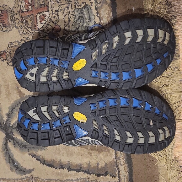 EDDIE BAUER Size 9 SOLD - Picture 3 of 7